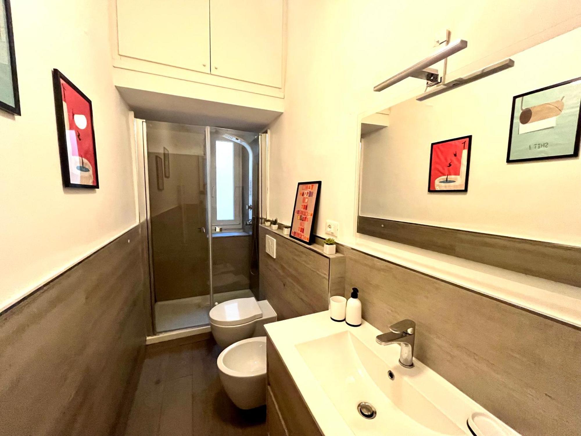 Centrale Ampio Appartamento 5 Minuti Stazione Cinque Terre ลาสเปเซีย ภายนอก รูปภาพ